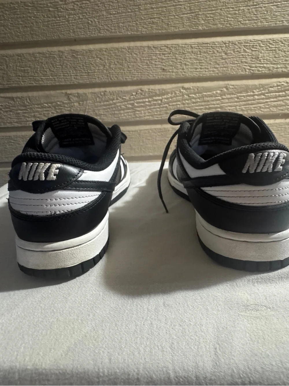 Nike Dunk low Black /White 7.5